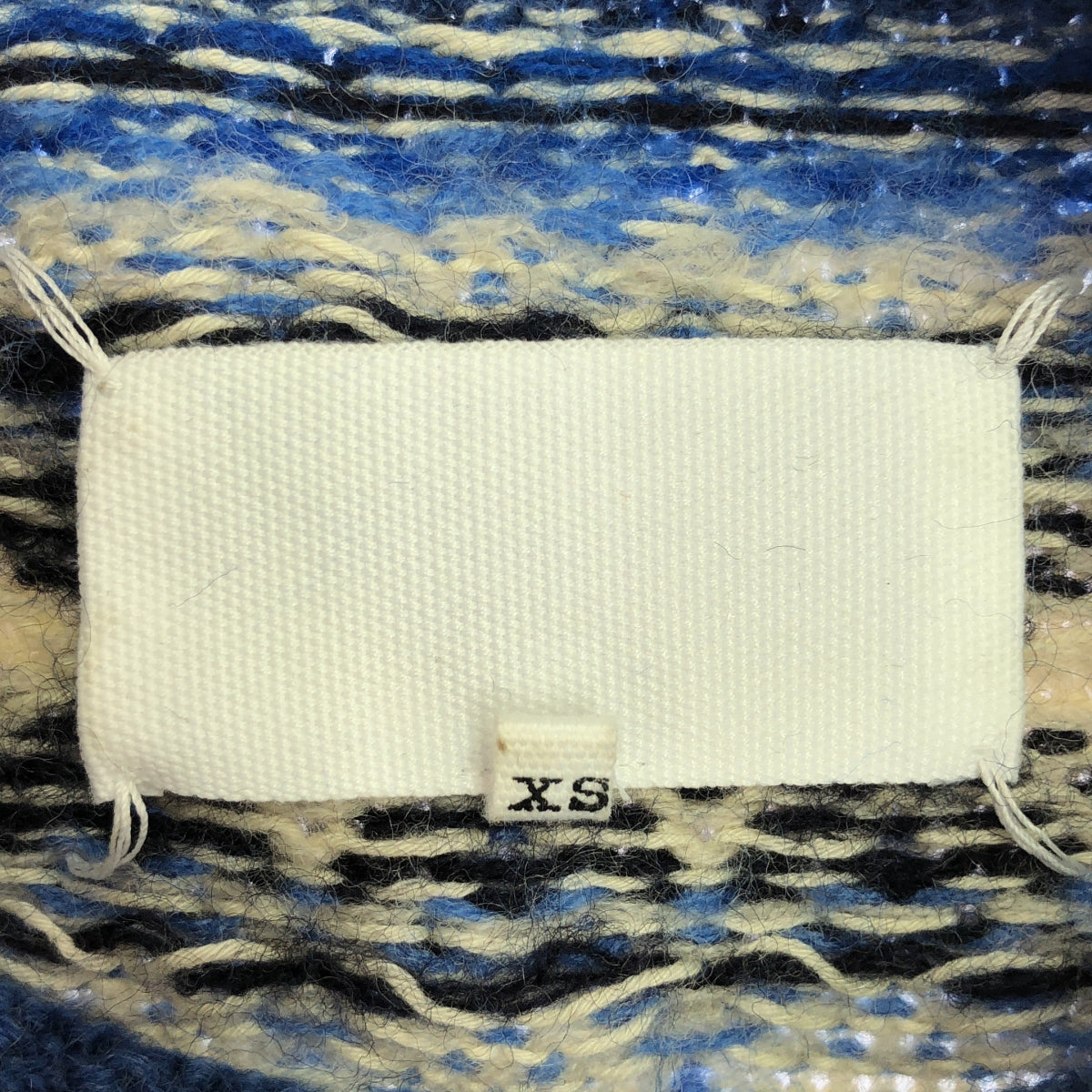【미품】 Maison Margiela / 메종 마르제라 | 2022SS | INTARSIA SWEATER 데미지 가공 니트 | XS | 블루/블랙/아이보리 | 여성