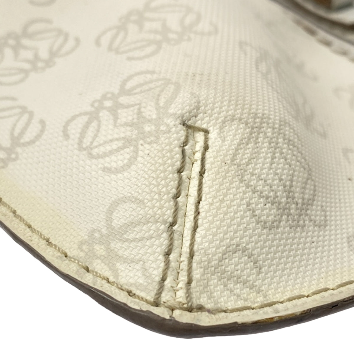 LOEWE / 로에베 | Anagram 로고 리본 체인 파우치 핸드백 | 화이트 | 여성