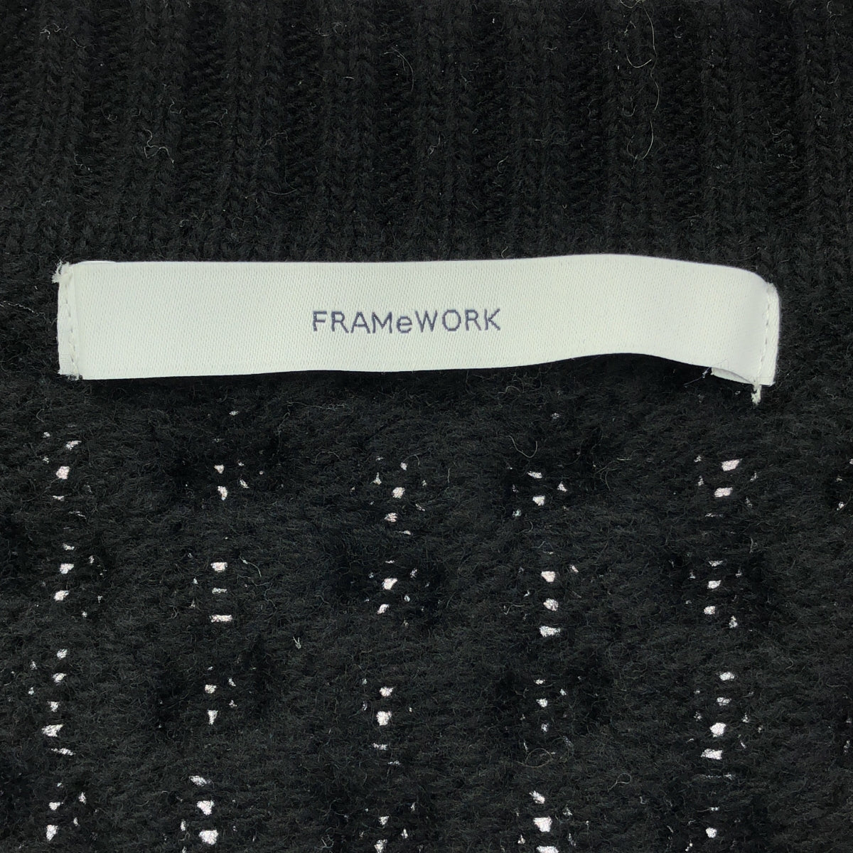 Framework / フレームワーク | スーパージーロンケーブルVネックセーター | F | ブラック | レディース
