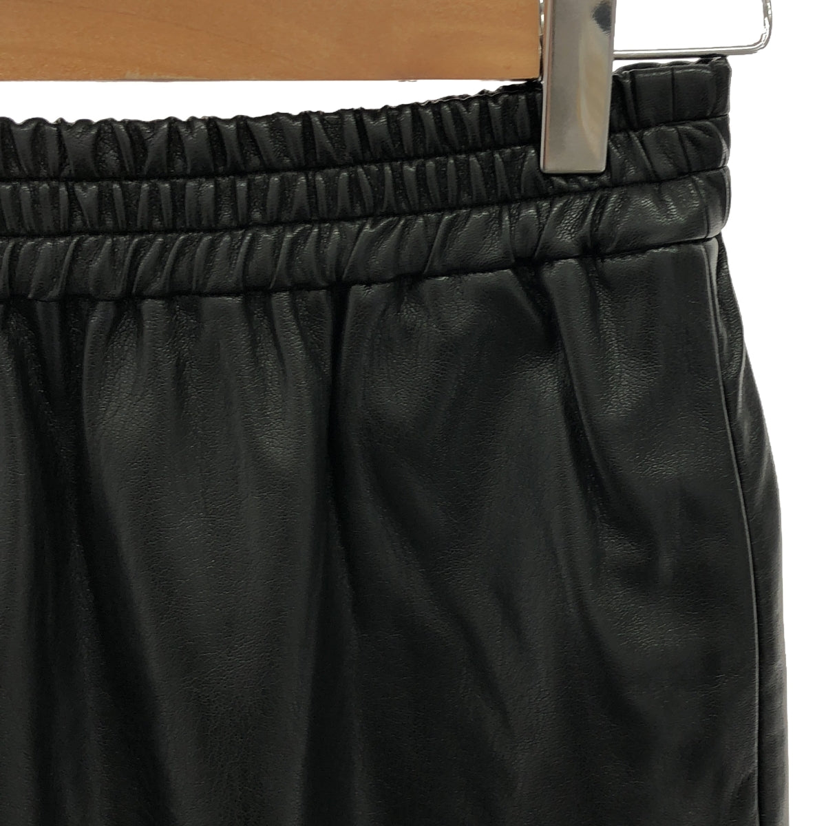 【美品】 Deuxieme Classe / ドゥーズィエムクラス | 2022SS | Faux Leather Skirt フェイクレザー イージースカート | 36 | ブラック | レディース
