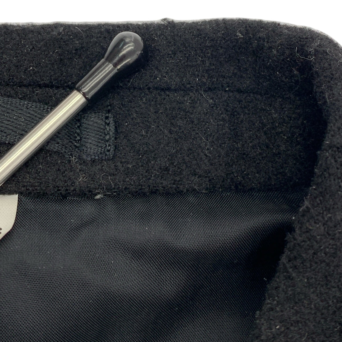 COMME des GARCONS HOMME PLUS / 콤데 갤슨 옴플루스 | 2024AW/AD2024 | JACKET WITH MANY BUTTON 메니 버튼 폴리 에스테르 체스터 코트 | M | 블랙 | 남성