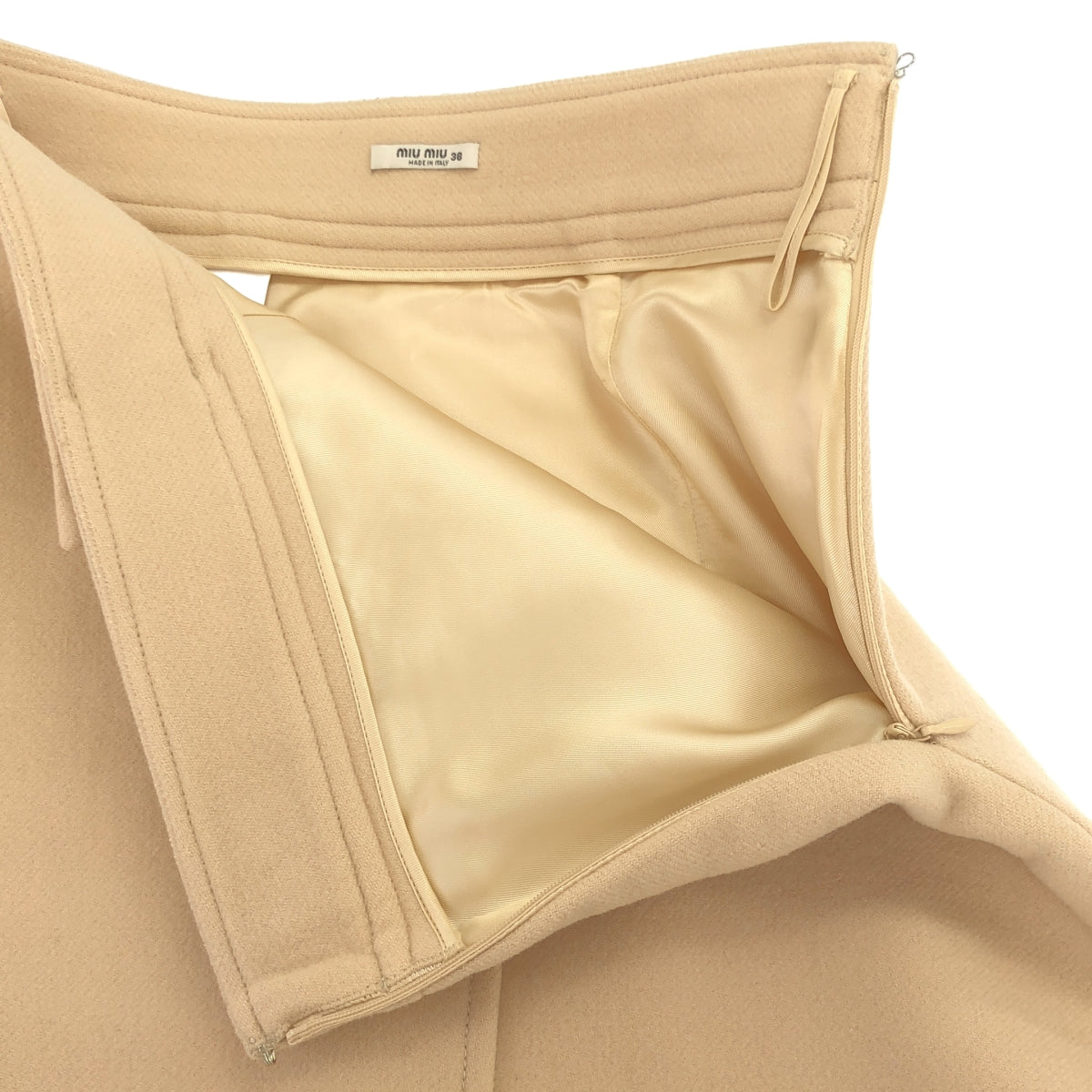 miu miu / 뮤 뮤 | 플라워 버튼 울 스커트 | 38 | 베이지 | 여성