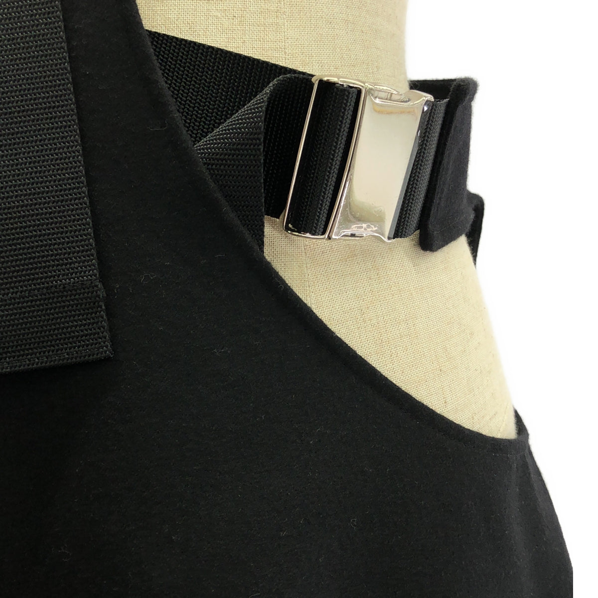 JUNYA WATANABE COMME des GARCONS / ジュンヤワタナベ | 2020AW / AD2020 | ウエストバックル ワンショルダー ウール スカート | S | レディース
