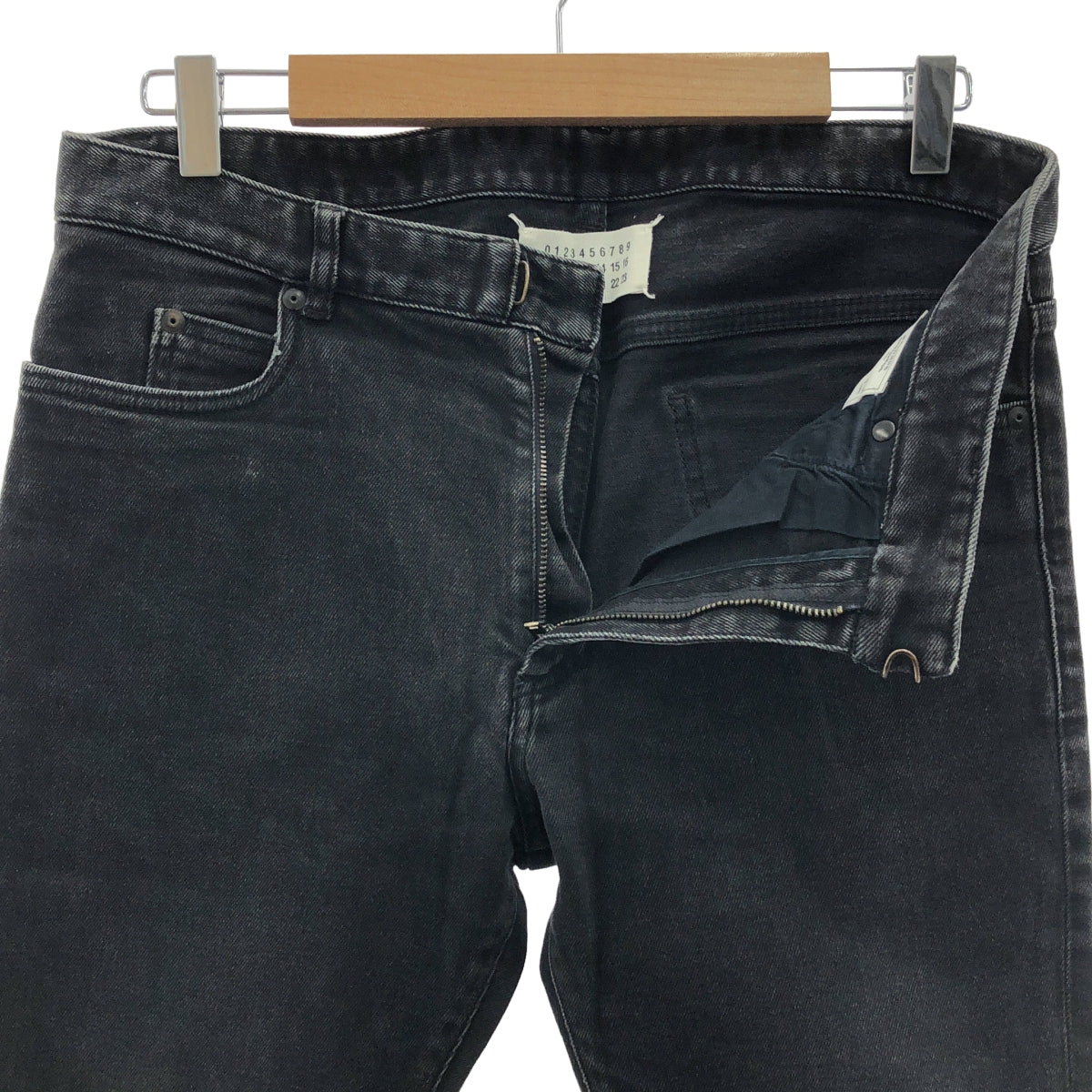 Maison Martin Margiela / 메종 마르탄 마르젤라 | 2015AW | SLIM 데님 스키니 팬츠 | 46 | 블랙 | 남성