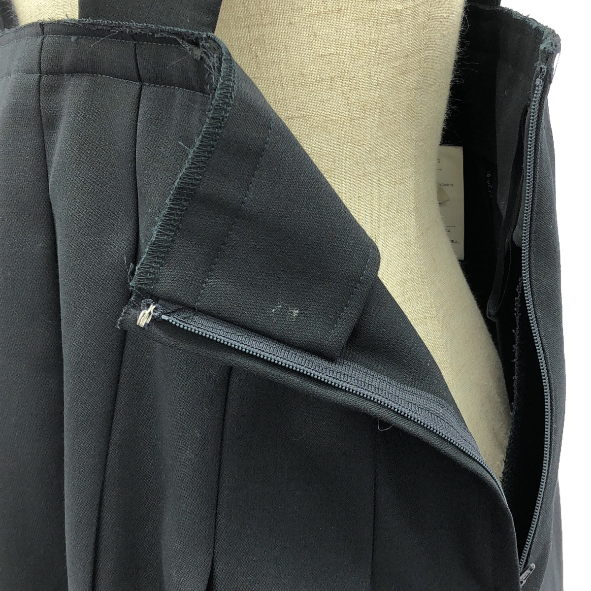 【미품】 COMME des GARCONS / 콤데 갤슨 | 2016SS | 폴리 에스테르 단절 사이드 지퍼 매달아 점퍼 스커트 원피스 | S | 블랙 | 여성
