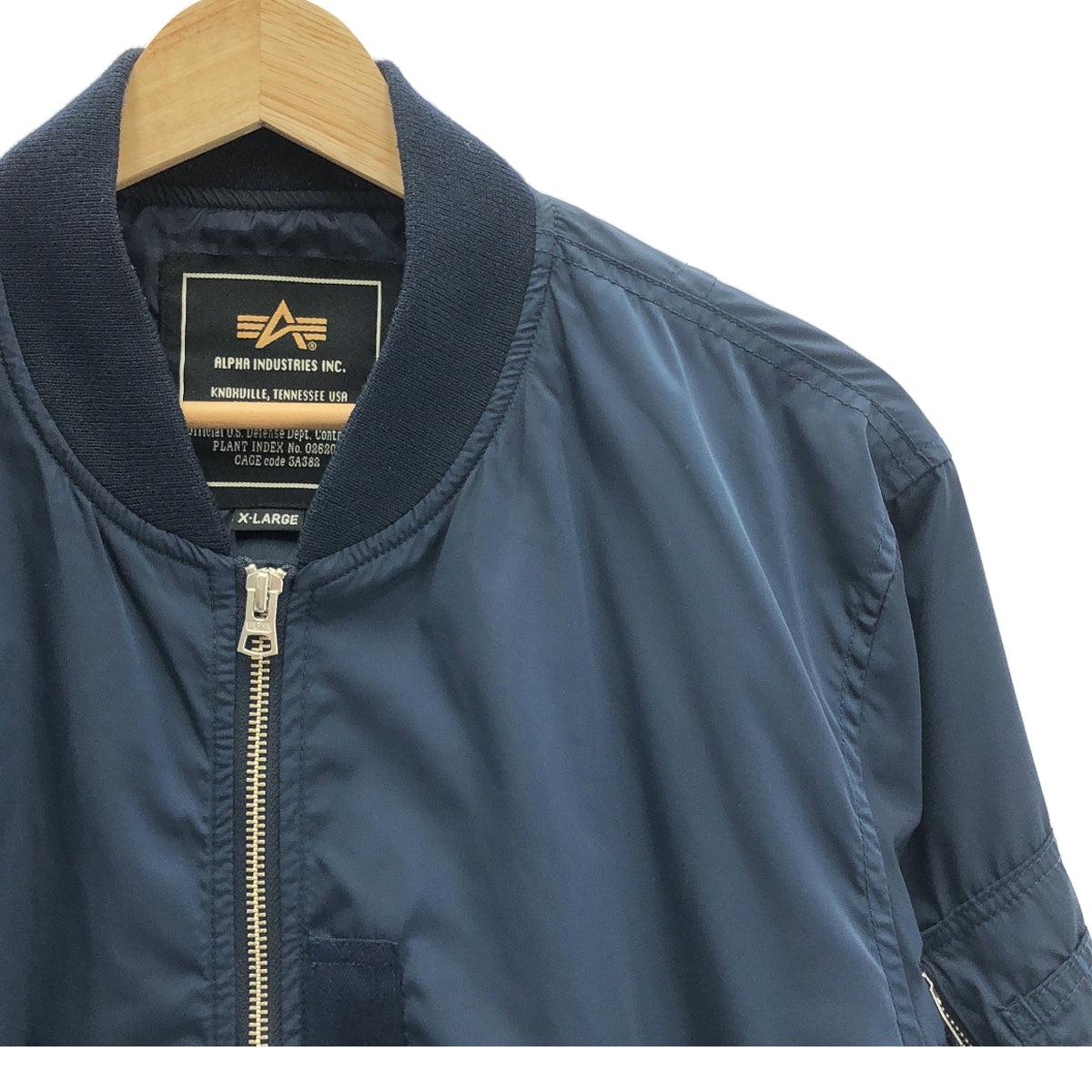 ALPHA INDUSTRIES | MA-1 Flight Jacket | XL | Men's