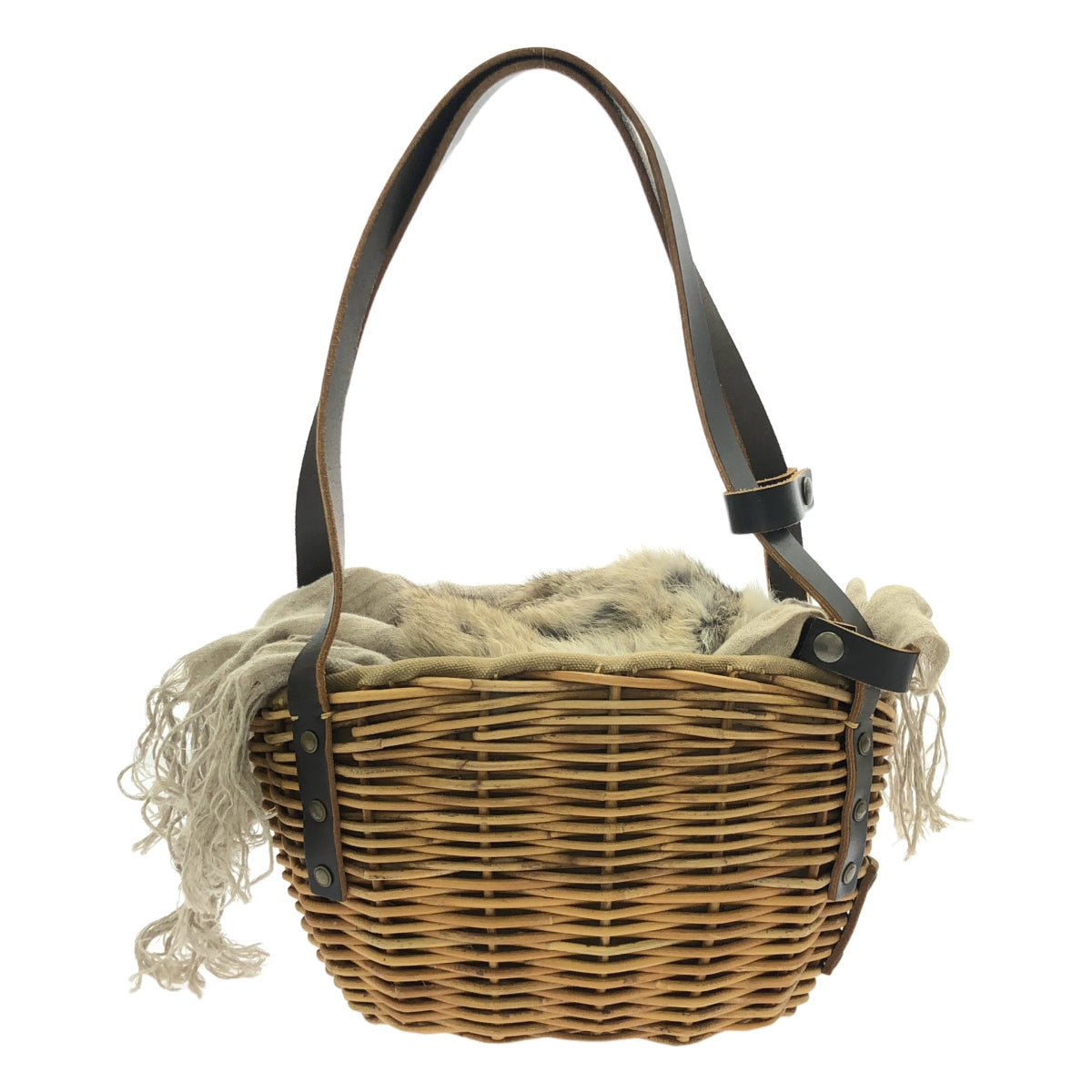 ebagos / Ebagos | Fur cover / Beni Wisteria basket bag |