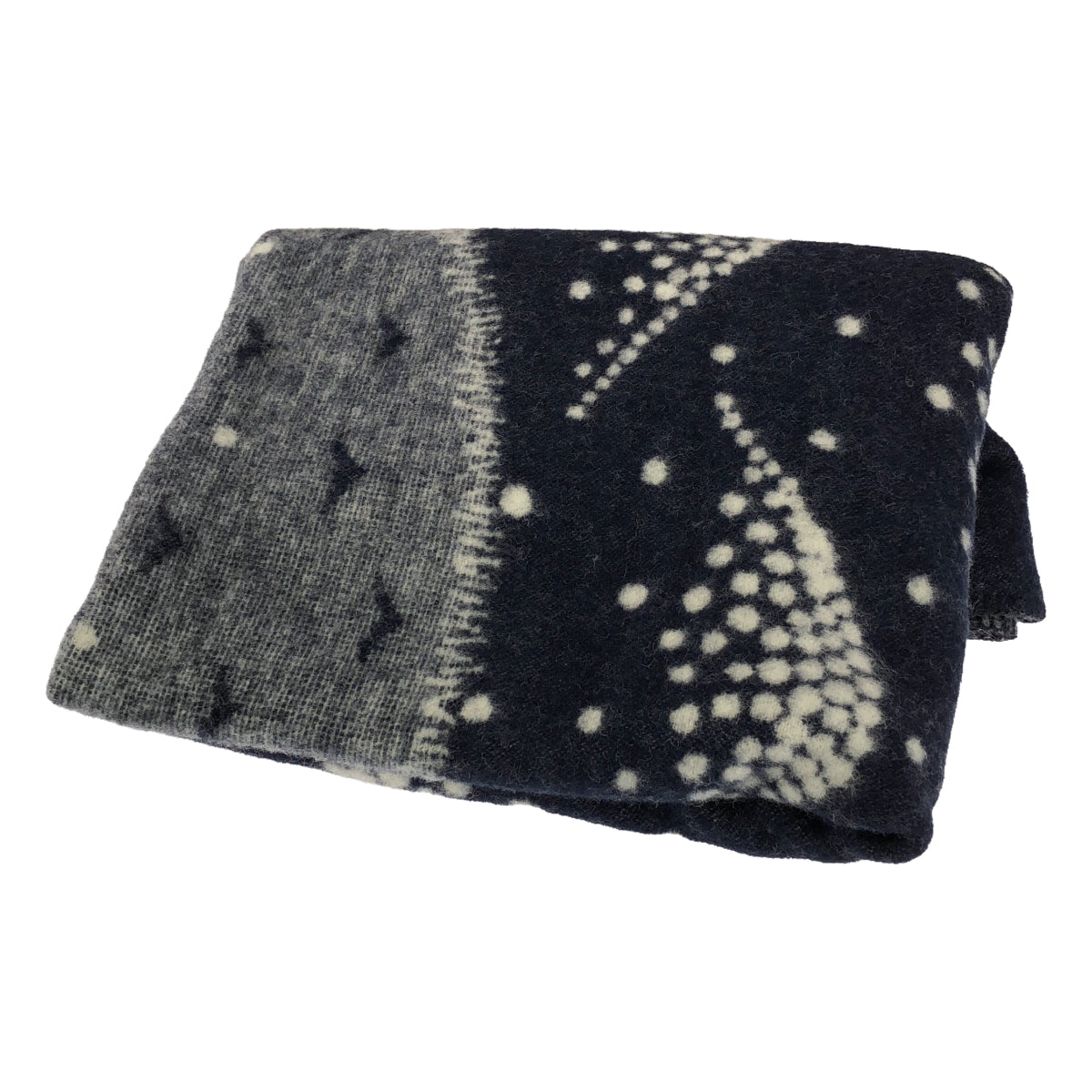mina perhonen / mina perhonen | × KLIPPAN LAKE IN THE VALLEY Blanket |