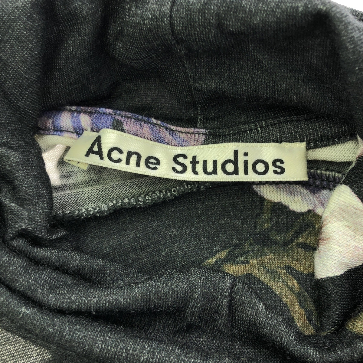 Acne Studios | Wool high neck flower top | XS | Women's