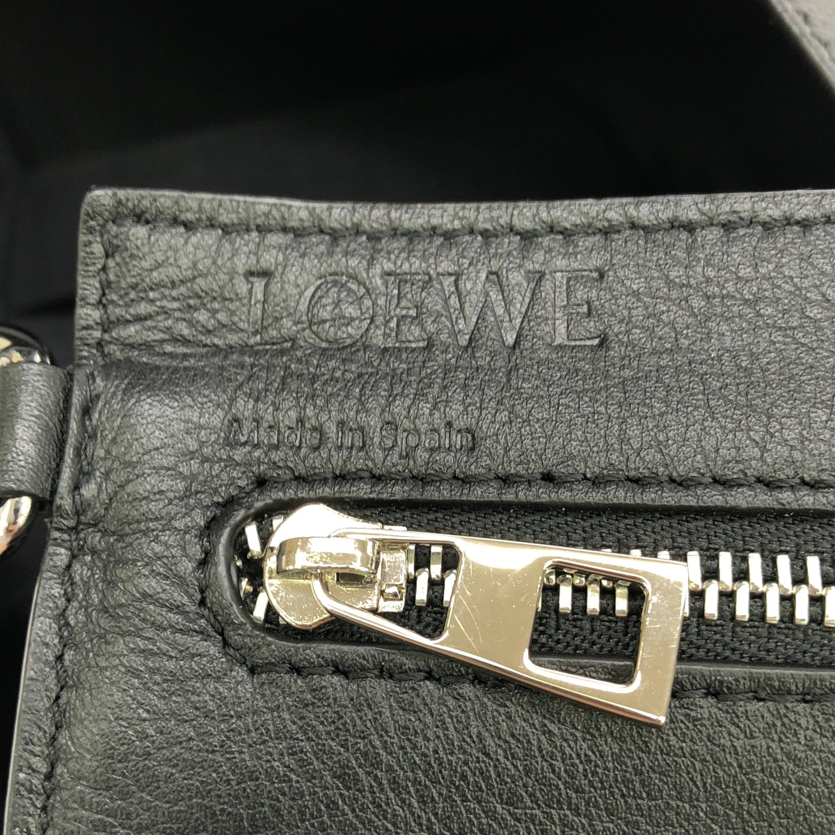 LOEWE / 로에베 | HAMMOCK MEDIUM 송아지 / 해먹 미디엄 크로스 바디 백 | 블랙 | 여성