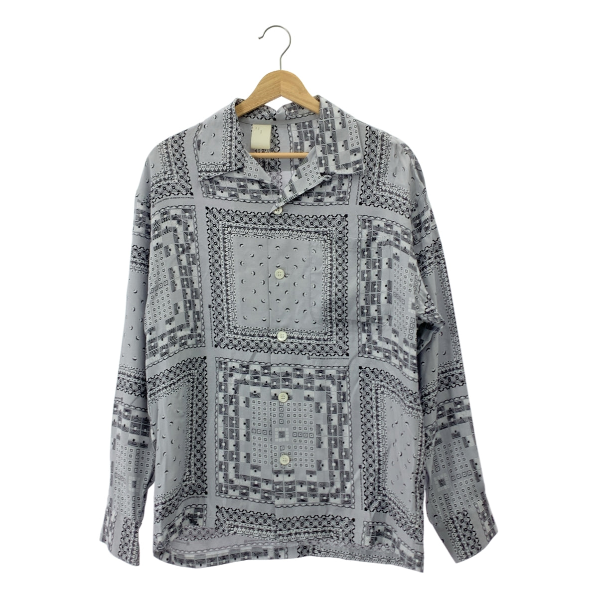 N.HOOLYWOOD | 2022 秋冬 | 幾何圖案開領長袖襯衫 | 落肩,寬鬆廓形,開領 | 尺寸 36 | 灰色 | 男款