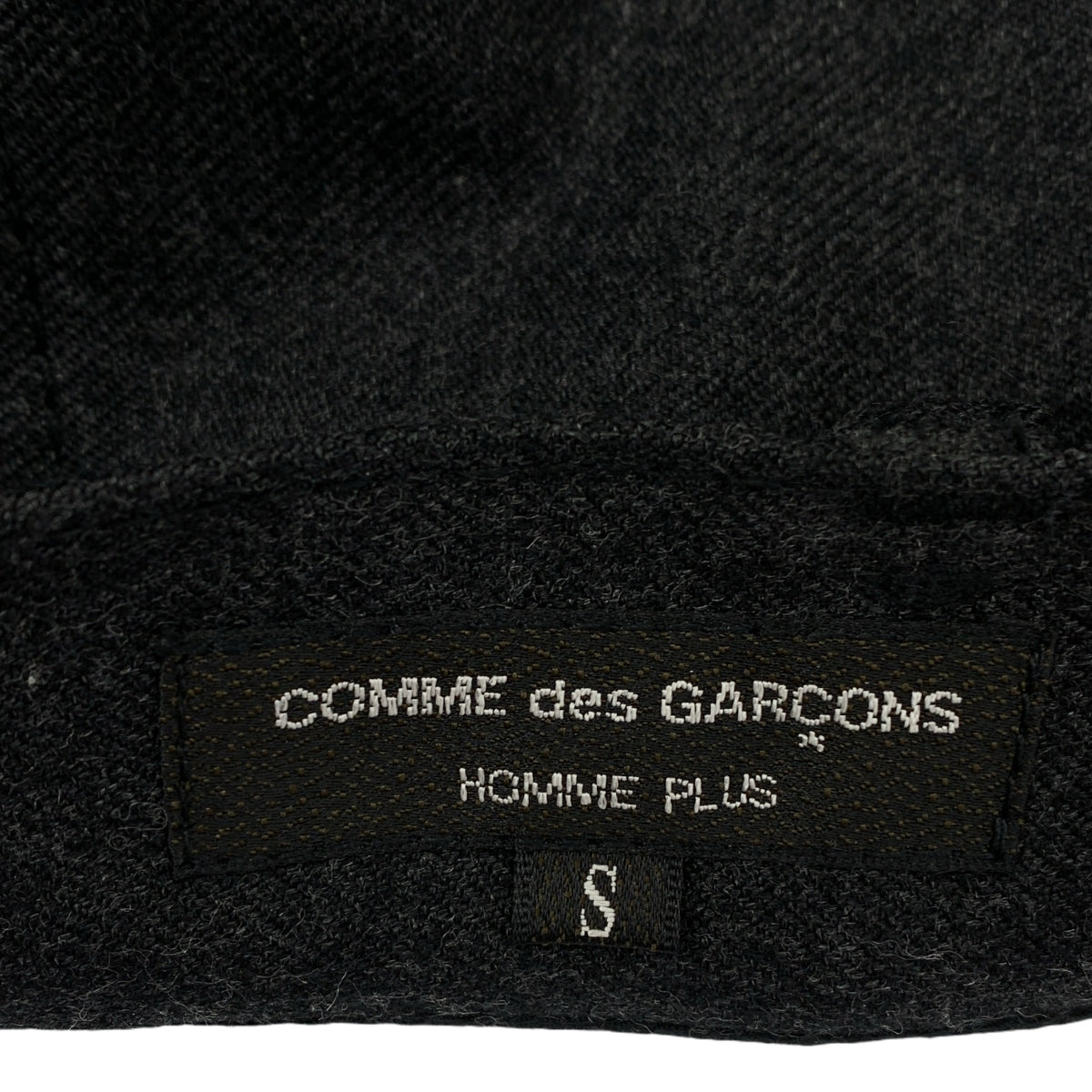 COMME des GARCONS HOMME PLUS | 2010秋冬 |雙面調整短褲 | S |男士
