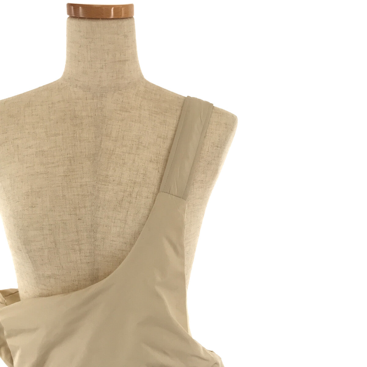 佩利克 / 佩雷克 | 2022秋冬 |保暖裹身裙 |免費 |米色 |女性的