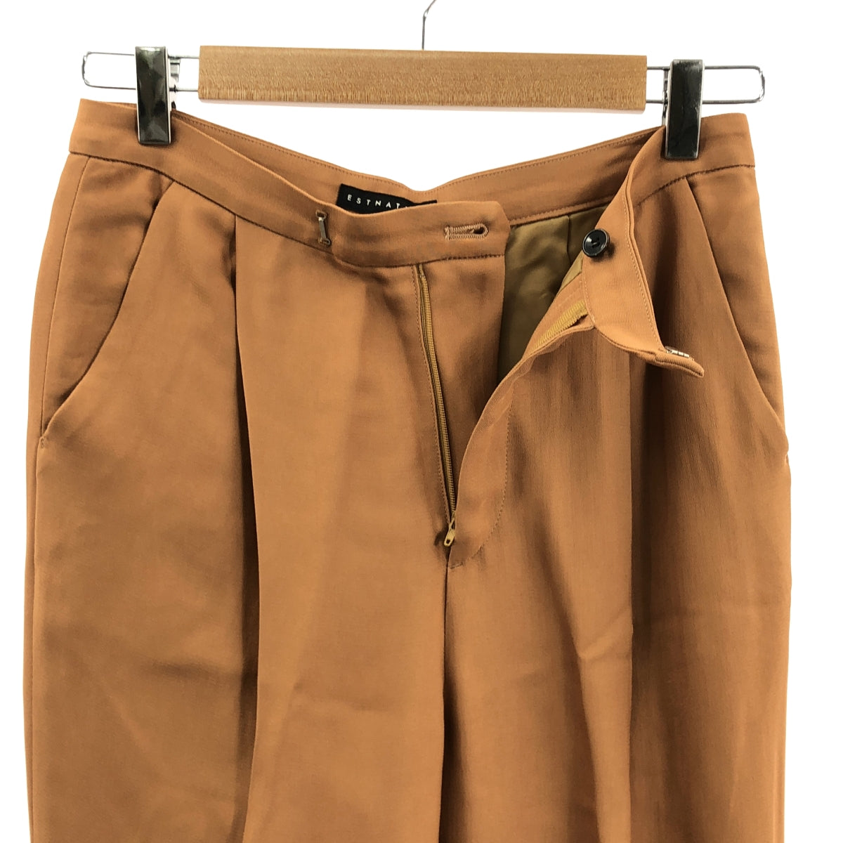 ETNATION | 套裝 | 人造絲 1B 訂製夾克,全襯裡領口和帶襯裡的褶皺休閒褲 | 尺寸 36 | 女款