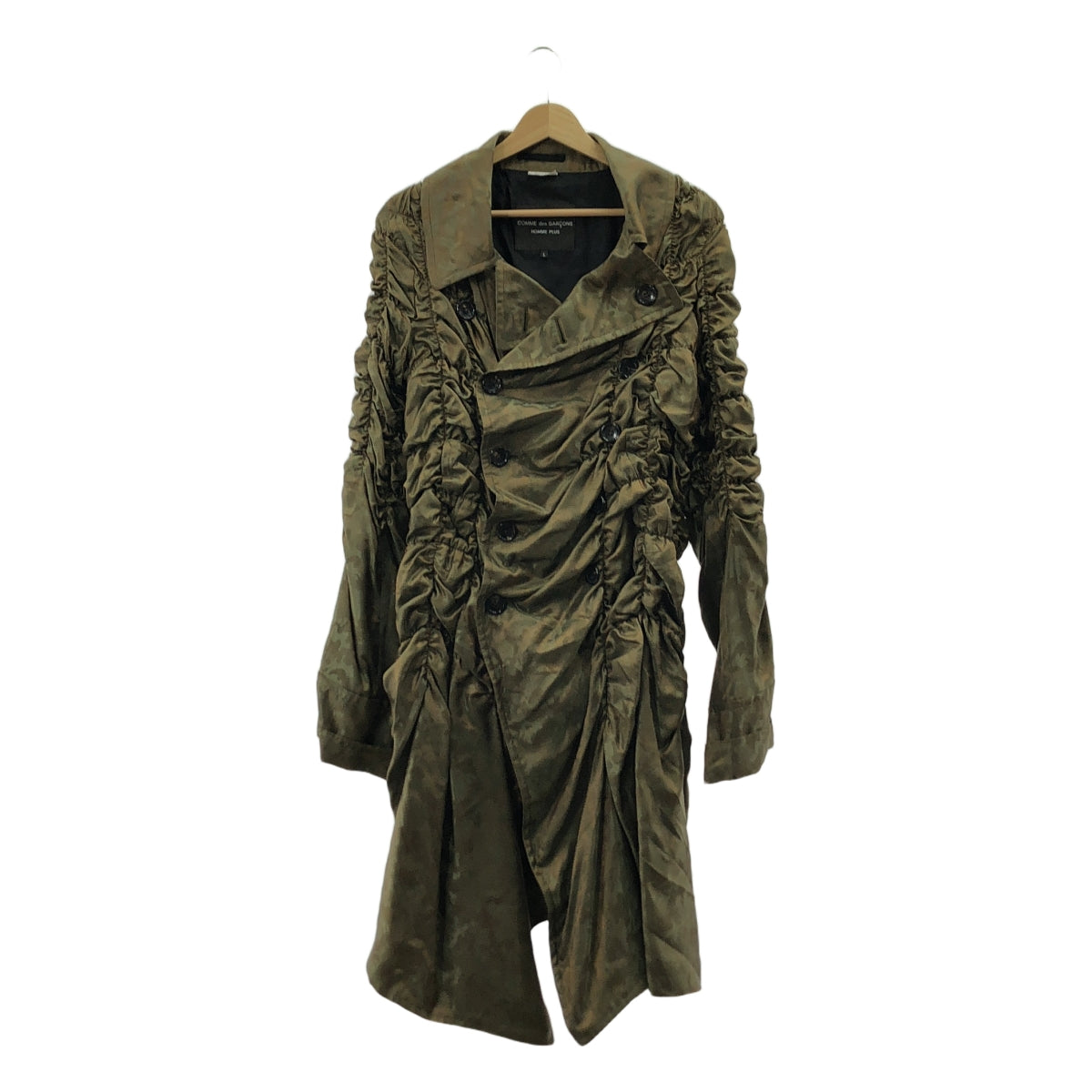 【미품】 COMME des GARCONS HOMME PLUS 2019SS | 위장 자카드 셔링 더블 브레스트 코트 | L | 올리브 | 남성