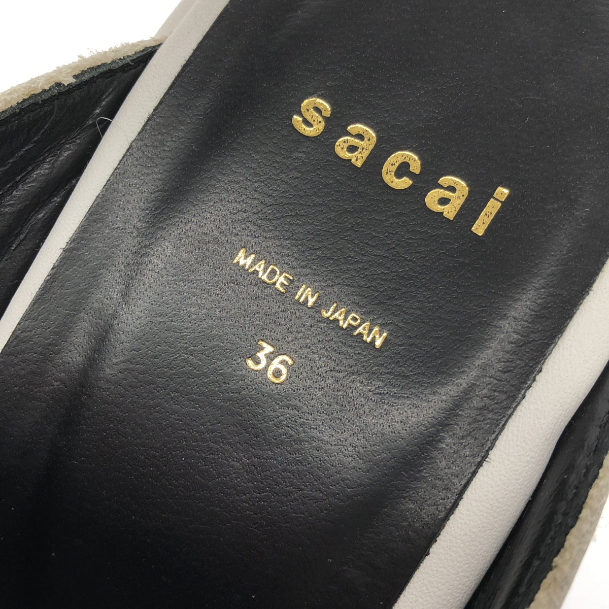sacai / Sacai | Fur-trimmed leather lace-up sandals / Vibram sole | 36 |