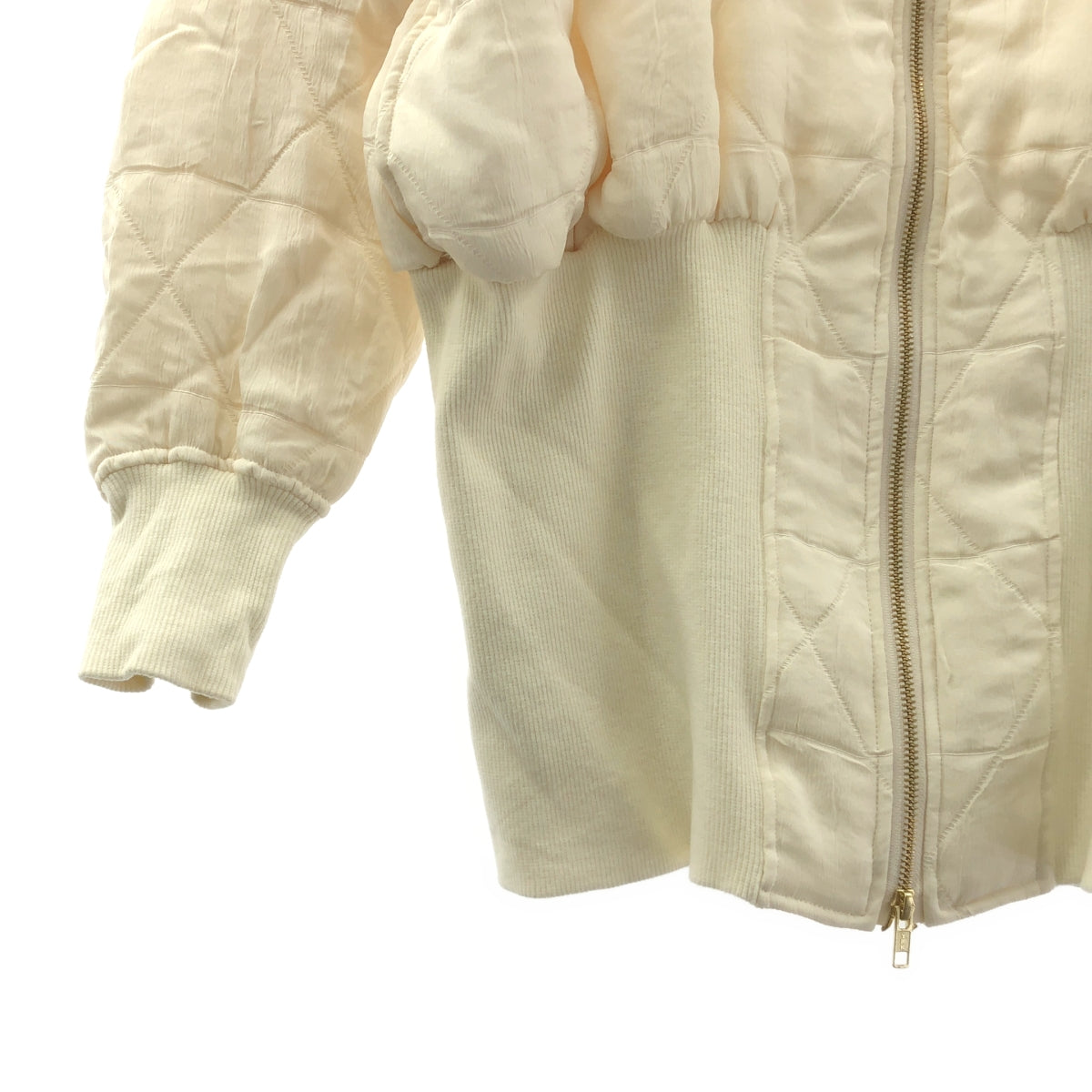 THINGS THAT MATTER / シングスザットマター | ORIGINAL JACQUARD MA-1 BLOUSON / キルティング リブ ロングブルゾン ジャケット | F | アイボリー | レディース