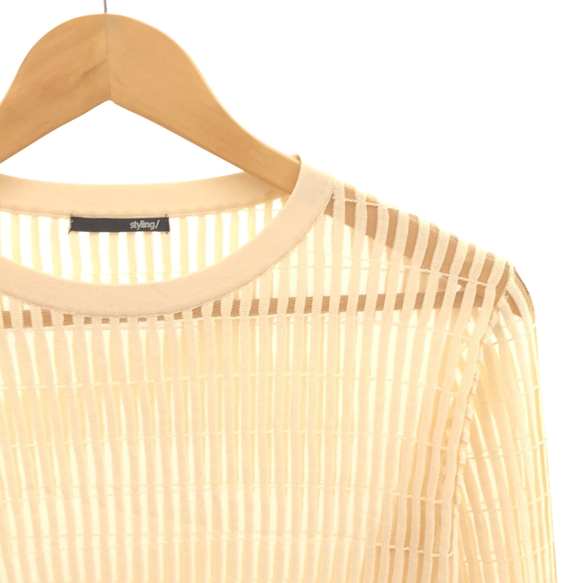 造型/ kei shirahata / 造型/ kei shirahata |條紋透明針織上衣 | F |米色 |女性的