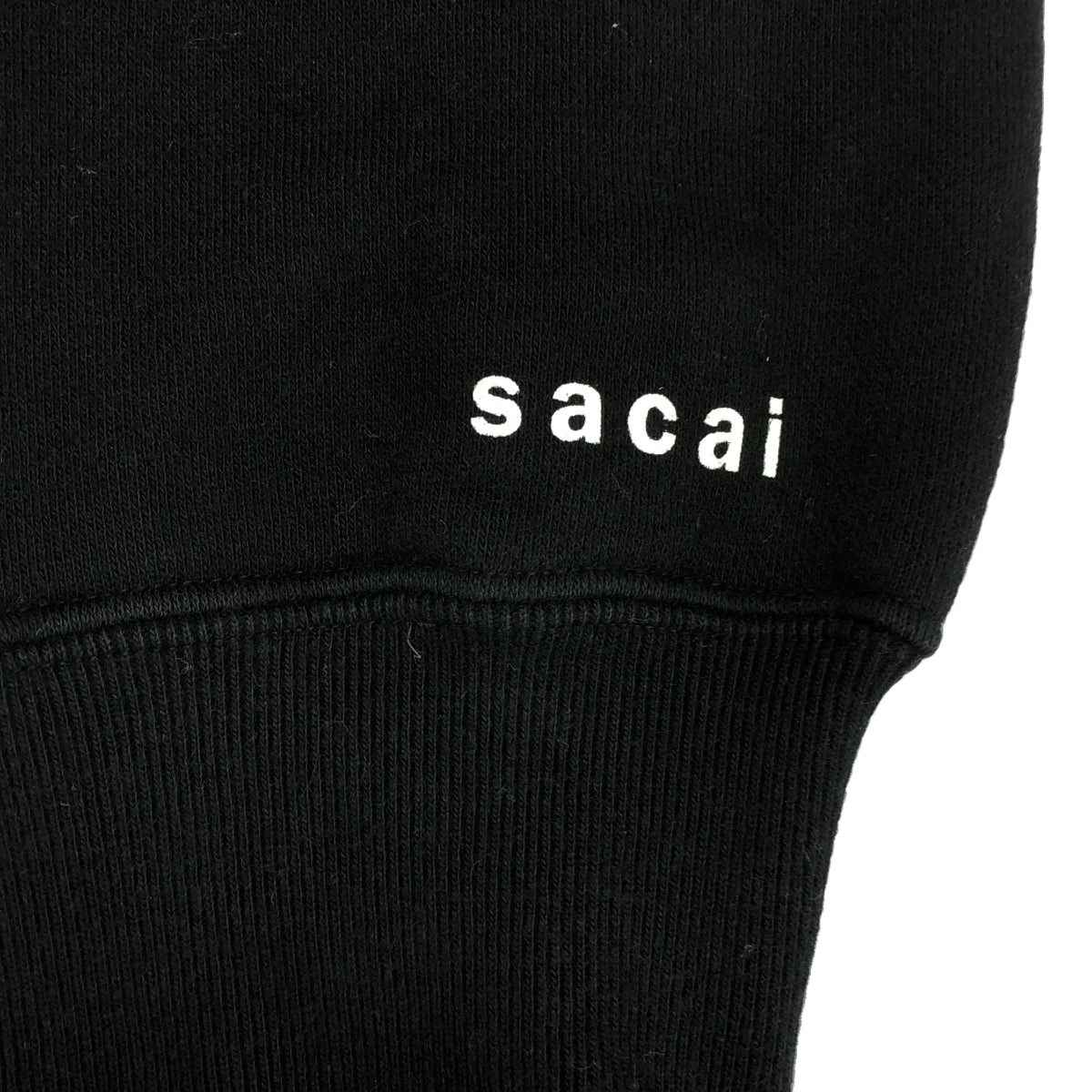 sacai / 사카이 | 2020AW | GRAPHIC HOODIE / 로고 스웨트 후디 | 2 | 블랙 | 남성