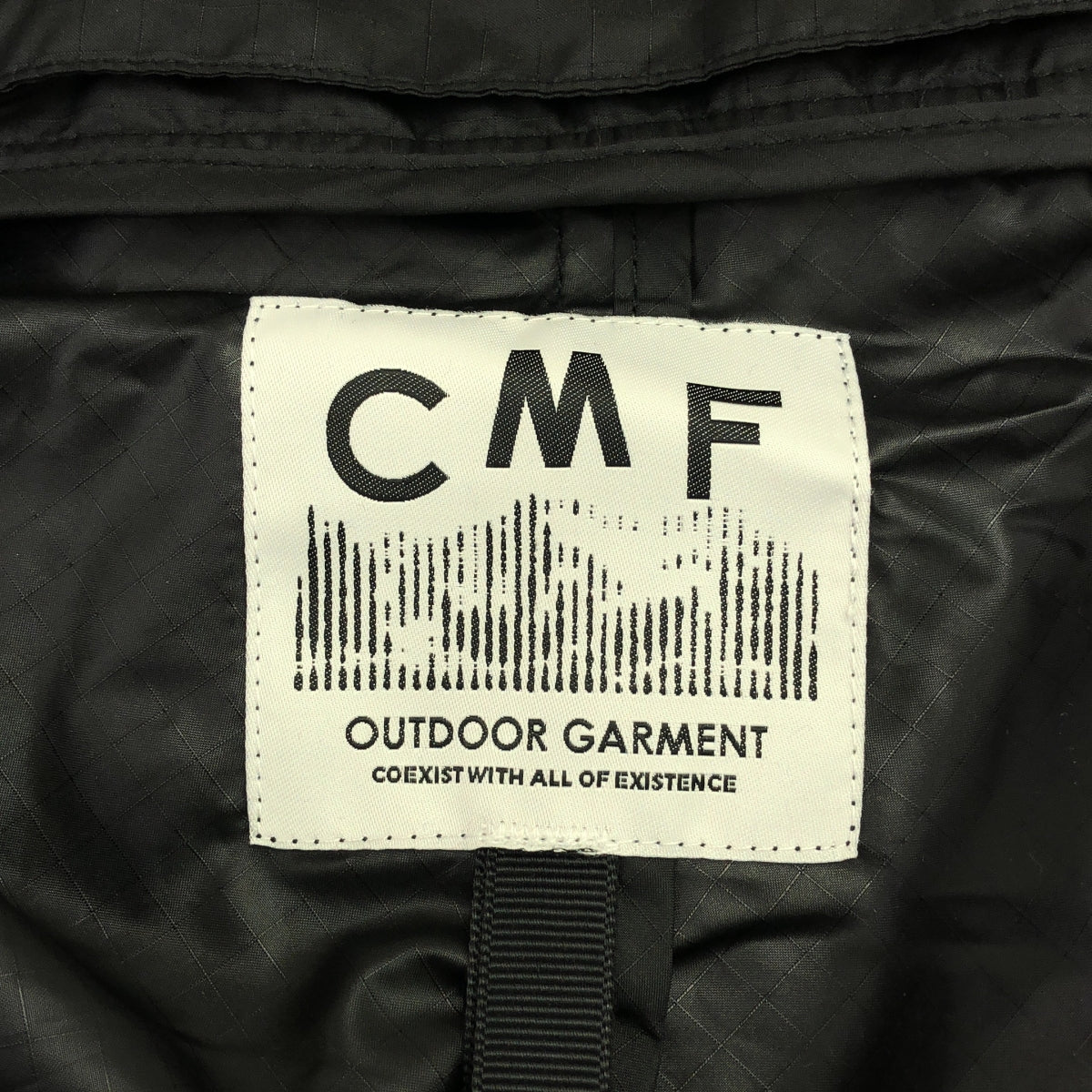 【新品】 COMFY OUTDOOR GARMENT / コムフィーアウトドアガーメント | SLING SHOT MOD スリングショット ジャケット | L | ブラック | メンズ