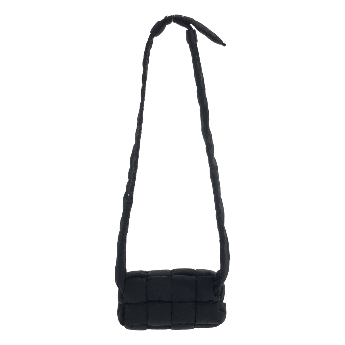 【美品】 BOTTEGA VENETA / ボッテガヴェネタ | PADDED TECH CASSETTE / パデッド テック カセット マキシイントレチャート ボディ ウエストバッグ / ユニセックス | black | メンズ