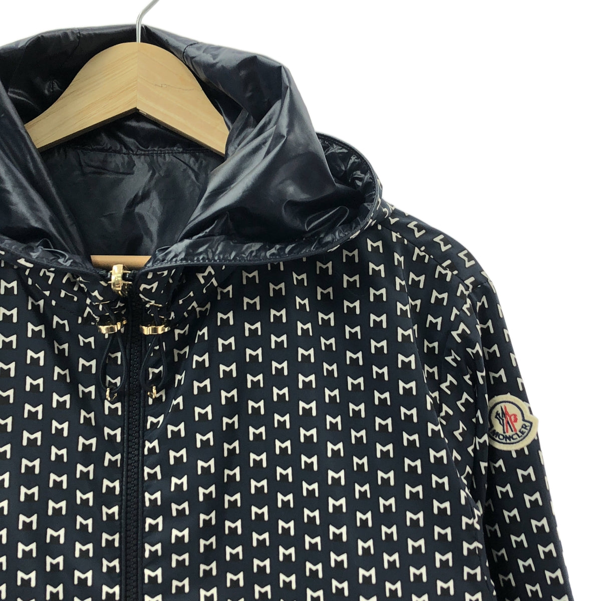 【미품】 MONCLER / 수도승 레일 | 2024 SS | IDEO GIUBBOTTO / Logo Jacket 로고 리버시블 후드 재킷 | 0 | 네이비/화이트 | 여성