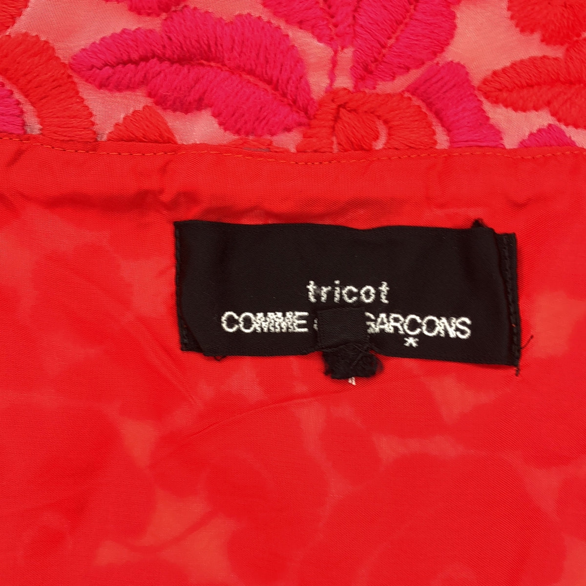 tricot COMME des GARCONS | 2001AW | Polyester embroidered cape poncho jacket / fully lined | S | Women's