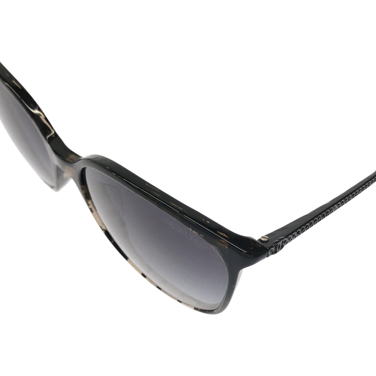CHANEL | Rhinestone Wellington Sunglasses | 56□17 140 | Black | Women's