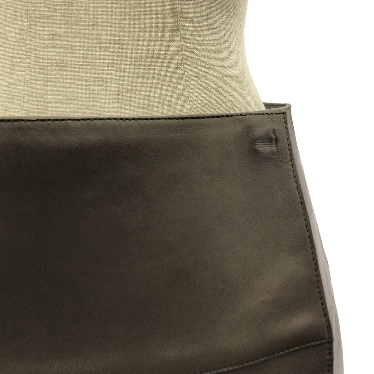 【美品】  HERMES / エルメス | 羊革 ラムレザー ロゴボタン フック式 ラップ スカート / 総裏地 | 34 | ダークブラウン | レディース