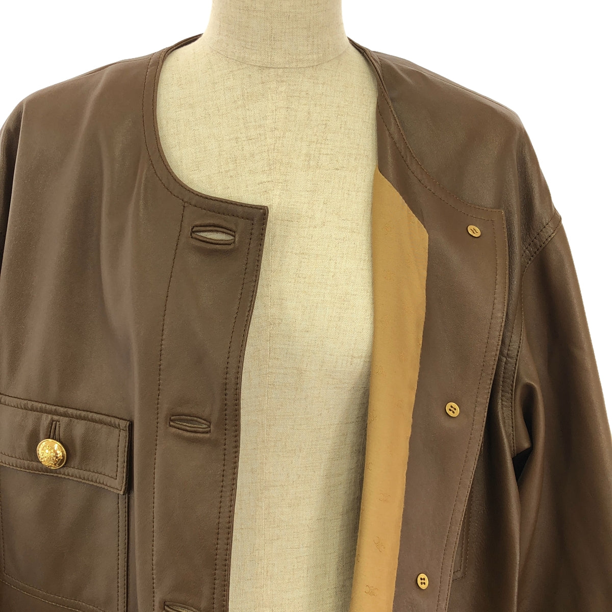 【美品】  CELINE / セリーヌ | Leather biker jacket  / 羊革 ラムレザー トリオンフ 金ボタン ノーカラー ジャケット / 柄総裏地 | 36 | ブラウン | レディース