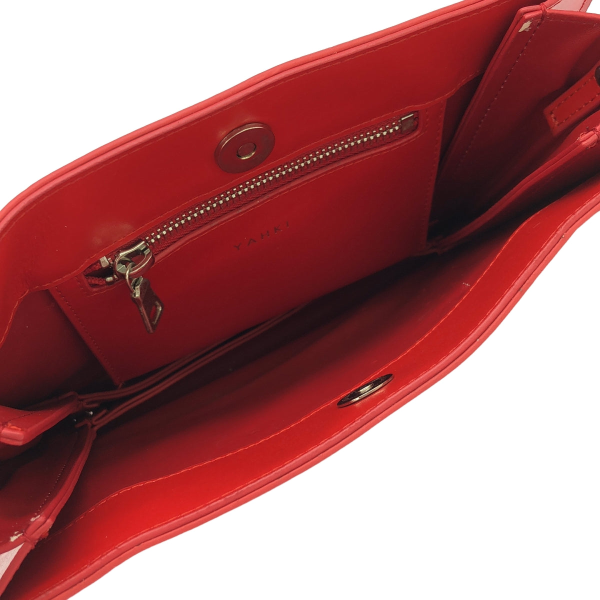 YAHKI / Yaki | Square leather shoulder bag |