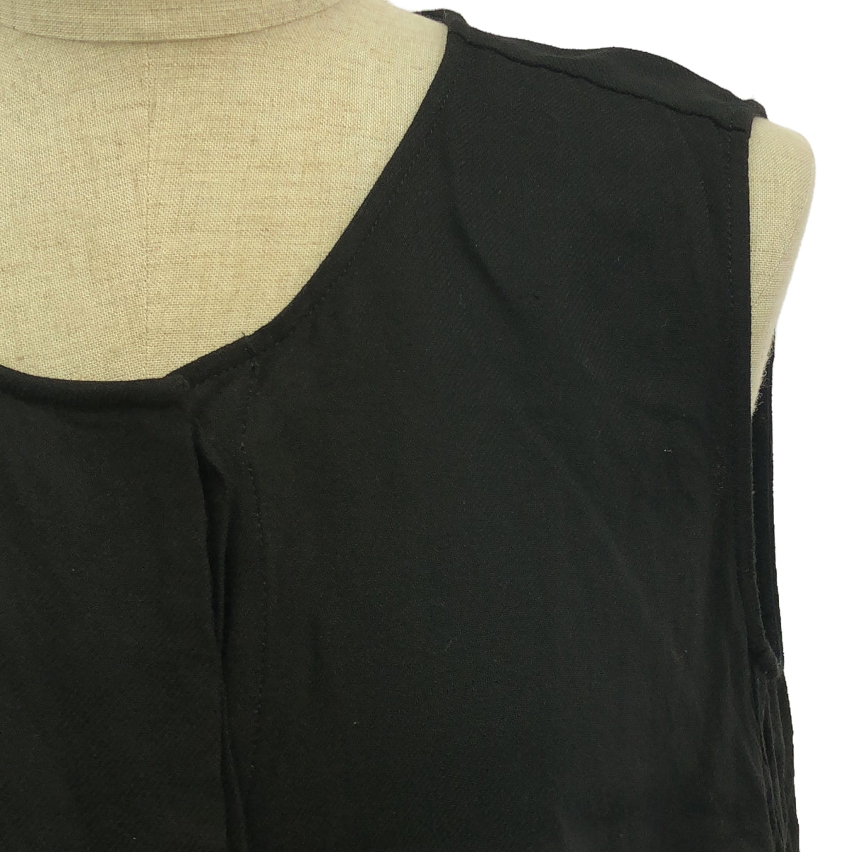MM6 Maison Martin Margiela / 엠엠 식스 메종 마르탄 마르젤라 | 2014AW | 민소매 플레어 블라우스 | 38 | 블랙 | 여성