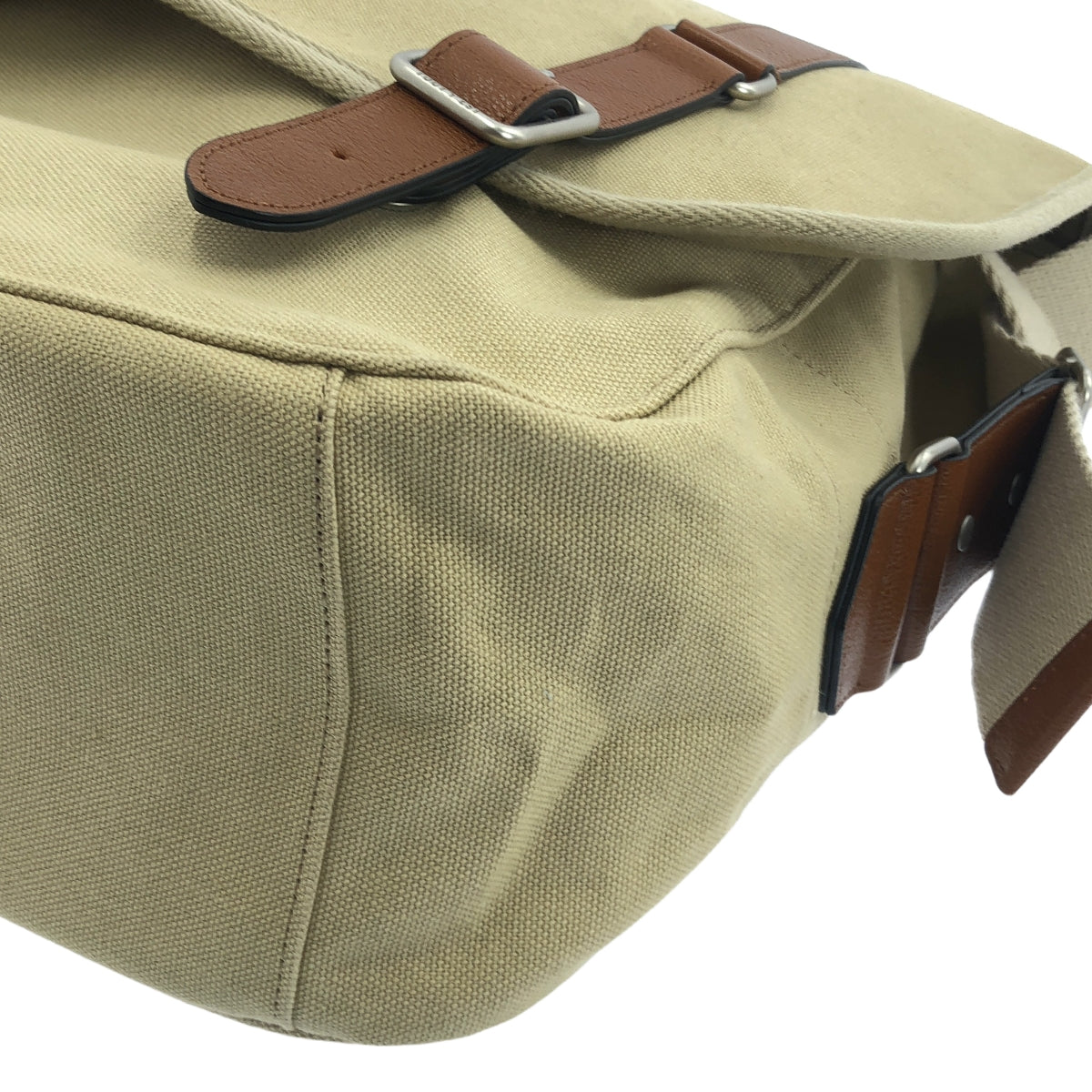 TOUT Y EST / Tout Y EST | SAC BOUT Canvas Messenger Bag |
