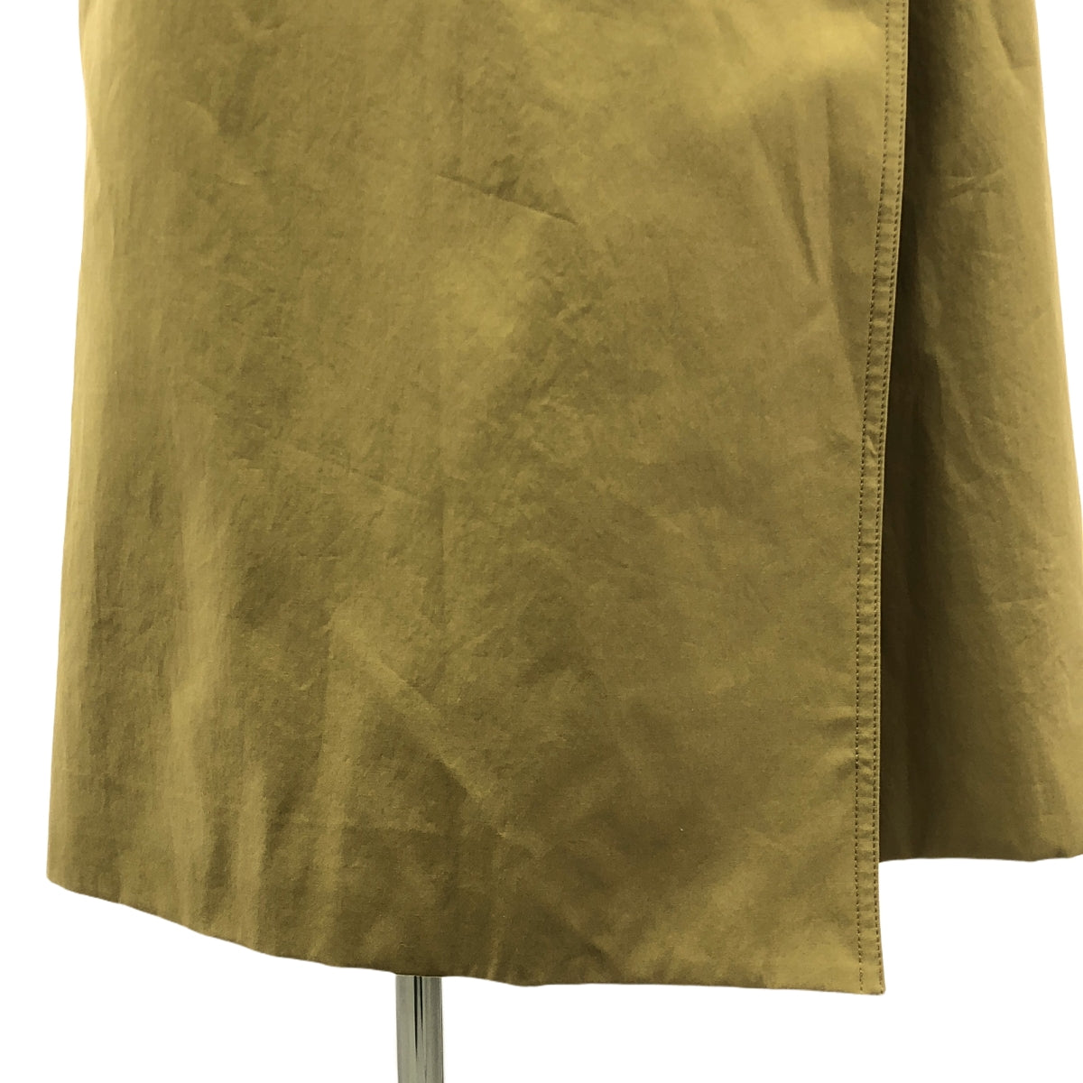 【美品】  CELINE / セリーヌ | 2018AW | フィービー期 レザーベルテッド バックスリット ラップスカート / 総裏地 | 36 | カーキ系 | レディース