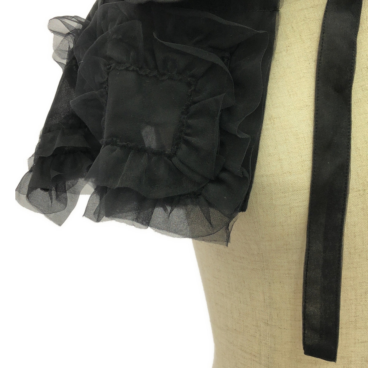 COMME des GARCONS GIRL | Nylon frill round collar |