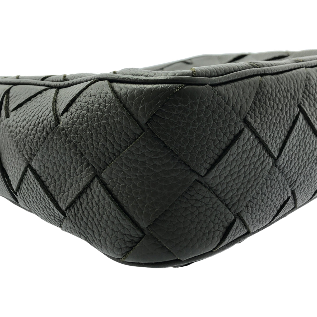 【新品】 BOTTEGA VENETA / ボッテガヴェネタ | 2024AW | Intrecciato Medium Shoulder Bag イントレチャート レザー ミディアム ショルダーバッグ | ブラウン | メンズ