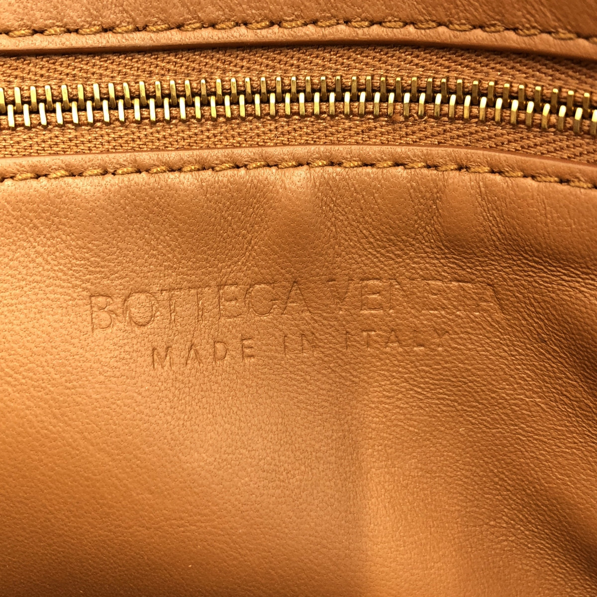 BOTTEGA VENETA / 보테가 베네타 | 미디엄 바울렛 볼링 가방 |