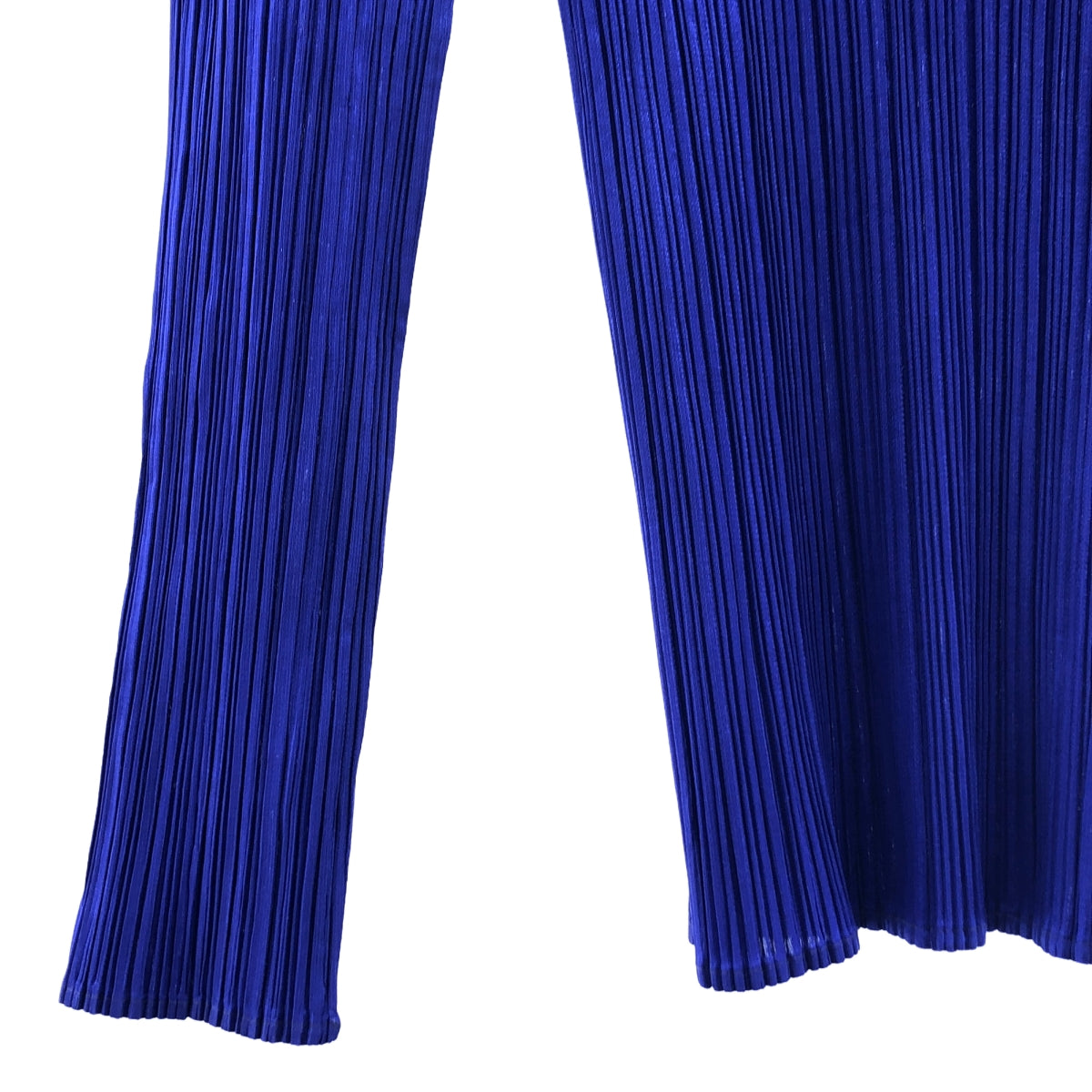 PLEATS PLEASE ISSEY MIYAKE | Pleated high neck top | Size 3 | Blue | Women's