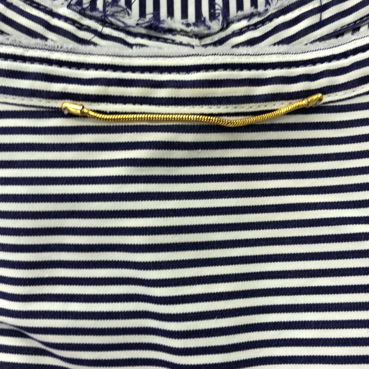 Deuxieme Classe | Oversized No-collar Cut-off Neck Striped Shirt | F | Women's