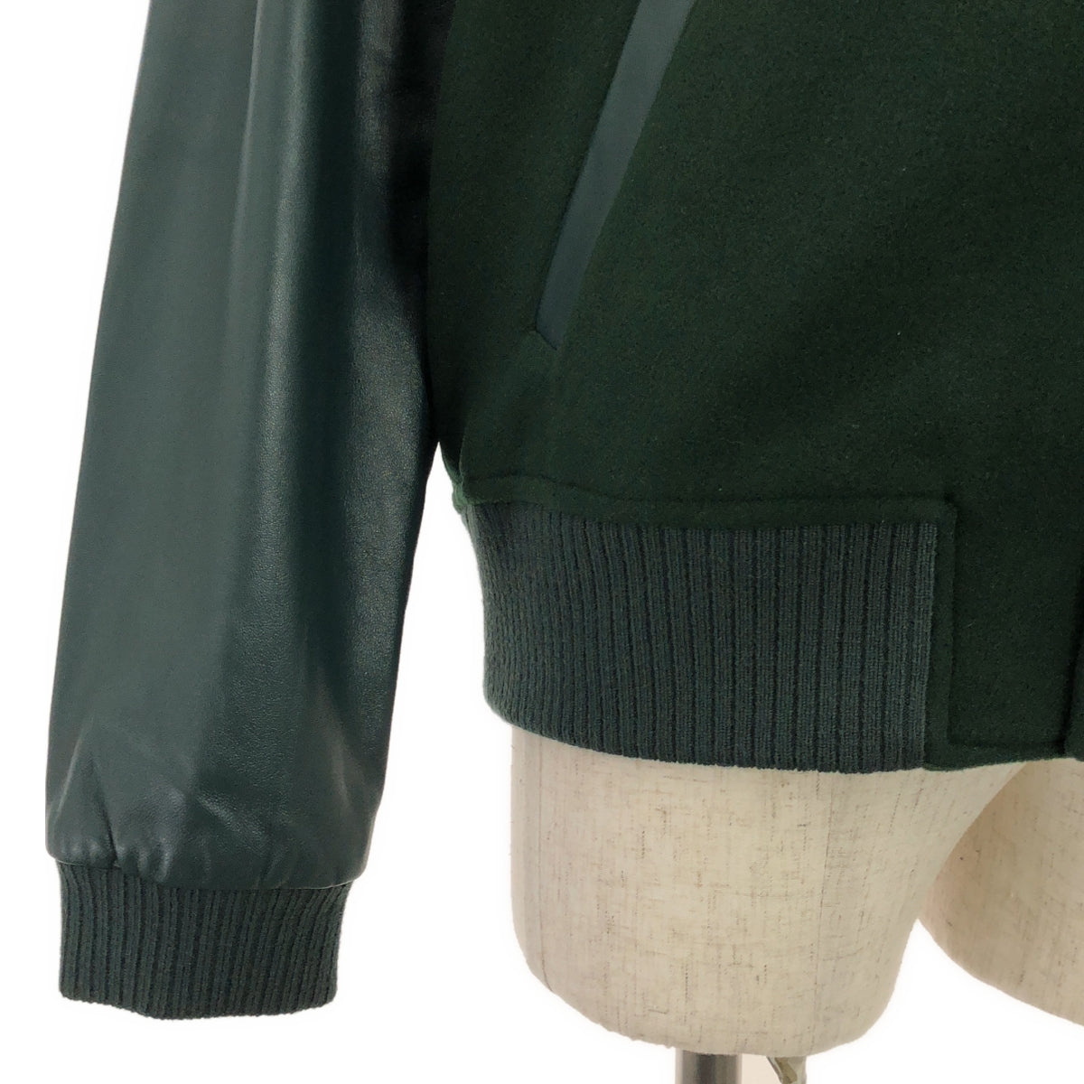 【미품】 MARNI / 마르니 | 2023AW | GIUBBOTTO BLOUSON / 가죽 슬리브 멜튼 블루존 재킷 / 총 안감 | 48 | 녹색 | 남성