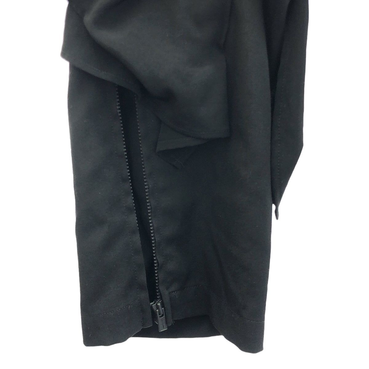 YOHJI YAMAMOTO POUR HOMME / ヨウジヤマモトプールオム | 2023AW | WOOL GABARDINE DECO DRAPED PANTS ウールギャバジン デコ ドレープド パンツ | 1 | メンズ