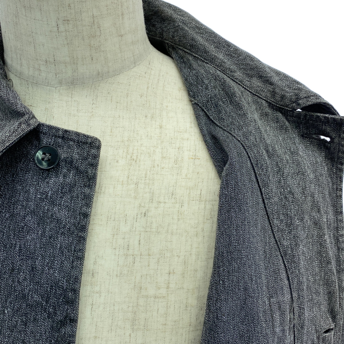 EURO VINTAGE | Estimated 40s-50s Vintage Black Chambray Atelier Coat, Salt and Pepper | 92-115 | Grey | Men's