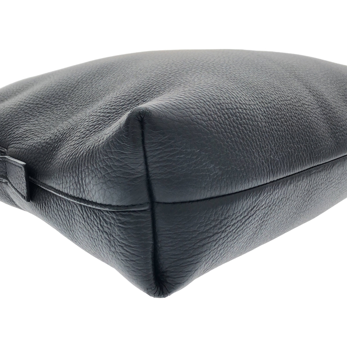 Maison Margiela | SOFT 5AC MULTIFUNCTION Leather Shoulder Bag | Black | Men's