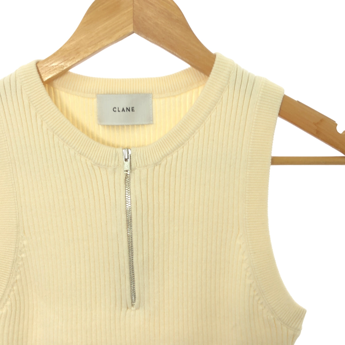 CLANE / クラネ | SLEEVELESS ZIP RIB KNIT TOPS ニットベスト | 2 | アイボリー | レディース