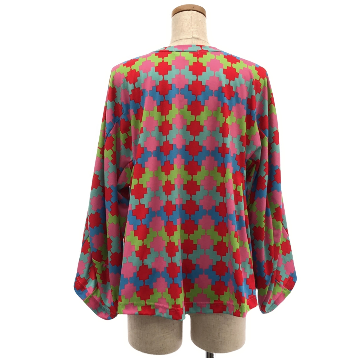 【美品】 COMME des GARCONS / コムデギャルソン | 2024SS | ポリエステル 総柄 幾何学模様 変形 立体スリーブ プルオーバー カットソー トップス | S | マルチカラー | レディース