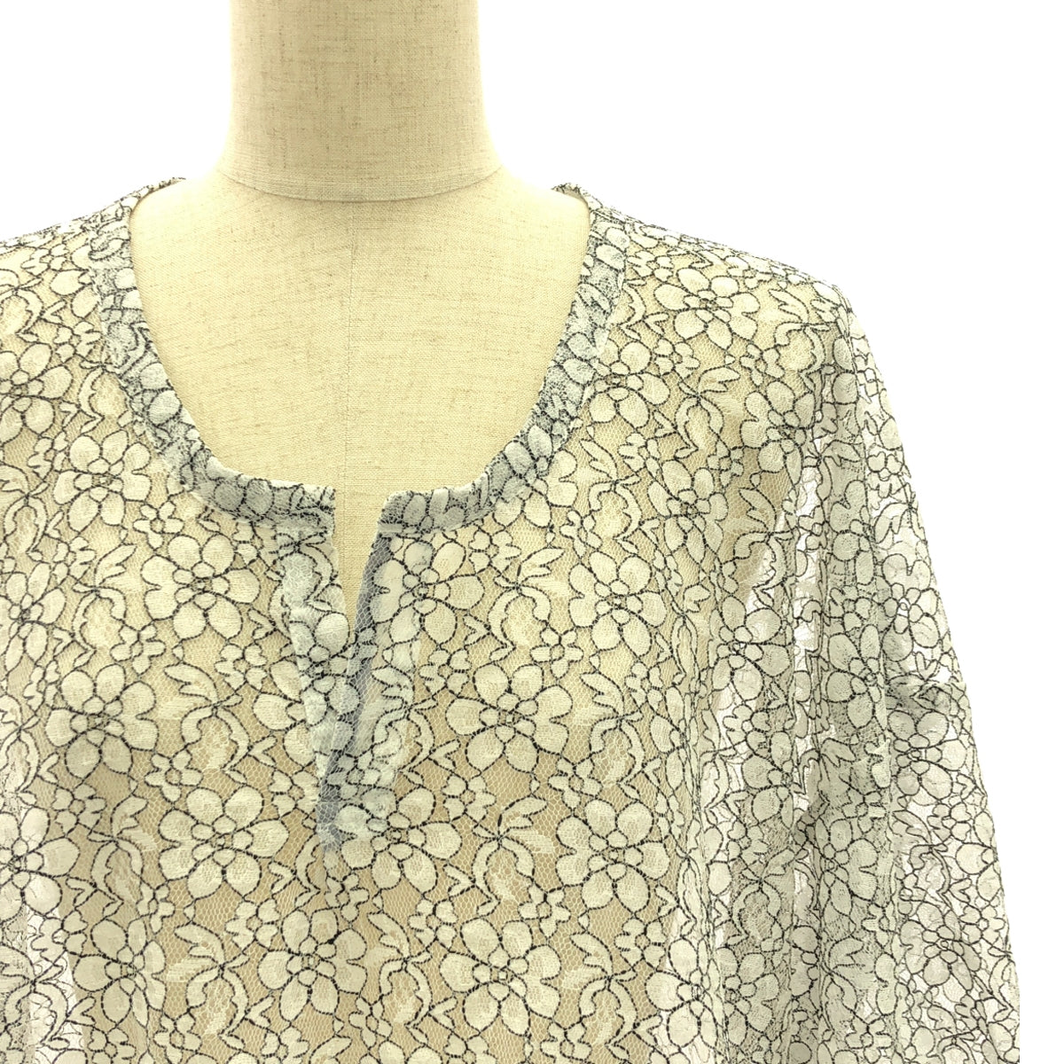 COMME des GARCONS COMME des GARCONS / Comme des | 2020SS | Polyester Flower Lace Cut-off Slit Blouse Shirt | XS | Women's