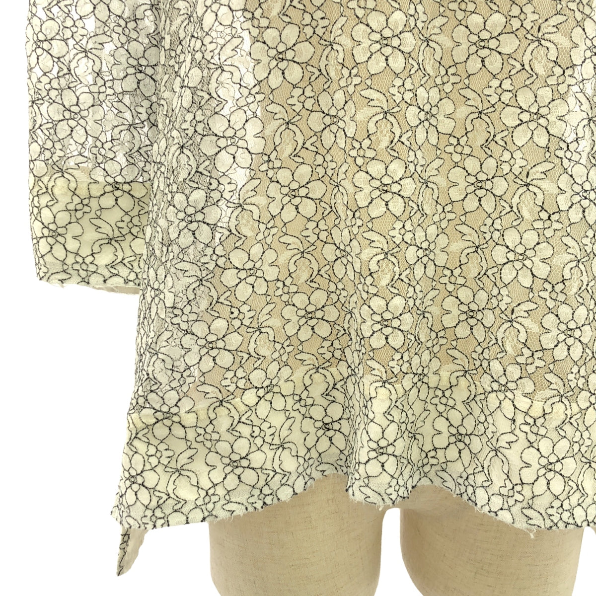 COMME des GARCONS COMME des GARCONS / Comme des | 2020SS | Polyester Flower Lace Cut-off Slit Blouse Shirt | XS | Women's
