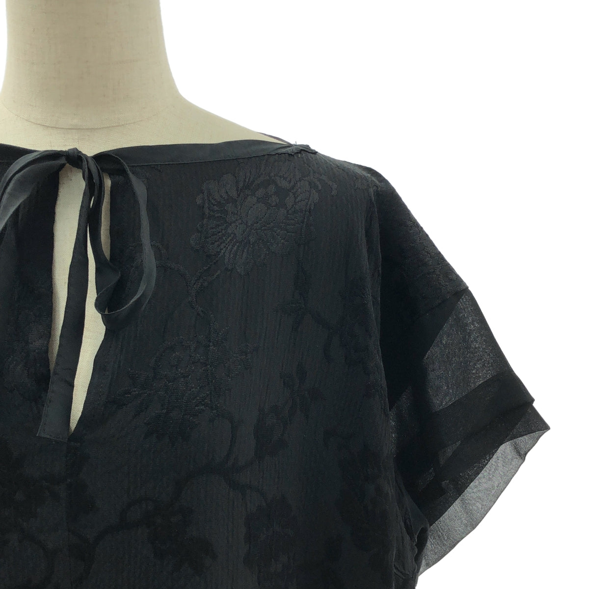 【미품】 tricot COMME des GARCONS / 트리코콤 데 갤슨 | 2012SS | 레이온 자가드 플라워 백개더 리본 원피스 | S | 블랙 | 여성