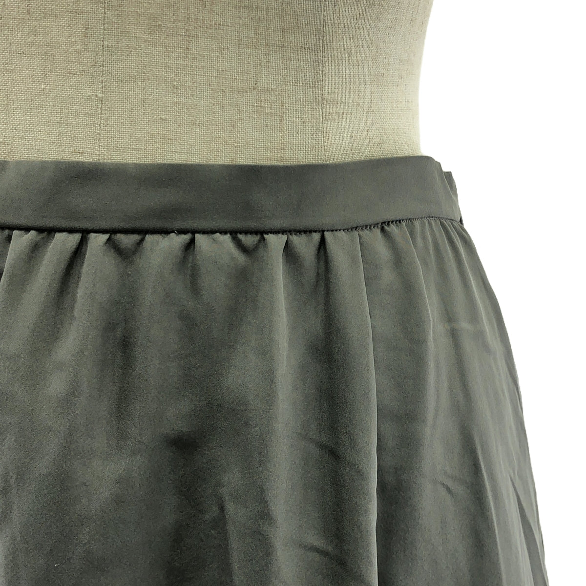 【美品】  MADISON BLUE / マディソンブルー | 2023SS | VIAS SKIRT SILK / シルク フレア スカート / 裏地付き | 00(XS) | グレー | レディース