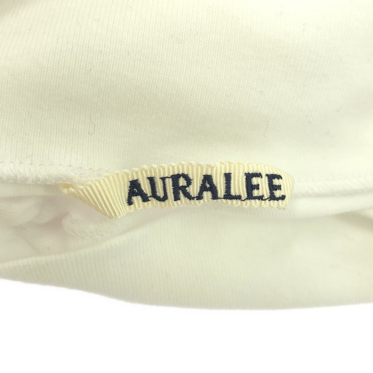 AURALEE | SEAMLESS HI NECK L/S TEE | Seamless high neck long sleeve T-shirt | Size 4 | Men's
